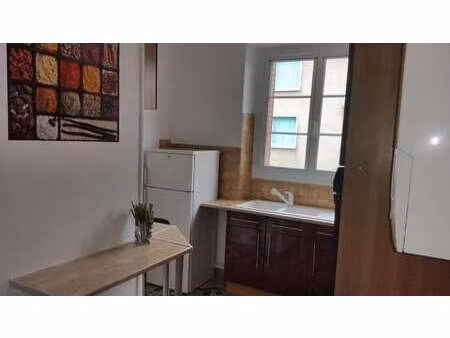 location appartement 3 pièces à dijon (21000) : à louer 3 pièces / 58m² dijon