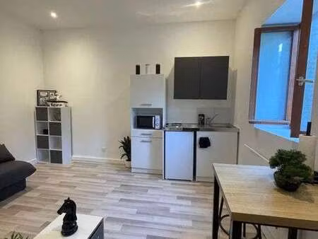 location appartement t1 meublé à saint-claude (39200) : à louer t1 meublé / 20m² saint-cla