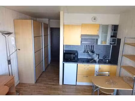 location appartement t1 meublé à vandoeuvre-lès-nancy (54500) : à louer t1 meublé / 20m² v