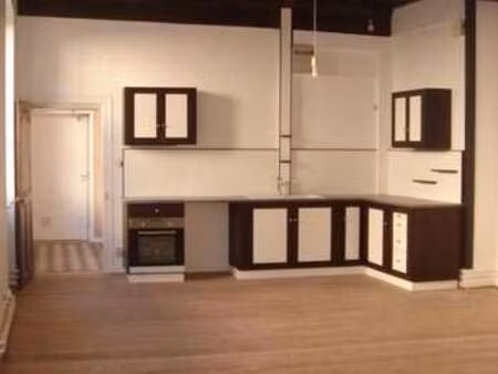 location appartement 4 pièces à varennes-lès-mâcon (71000) : à louer 4 pièces / 125m² vare