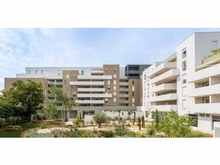 t4 dernier étage  vue dégagée avec terrasse 19m² (proche polygone)