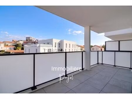 vieille chapelle - t2 de 46 m² avec terrasse et parking