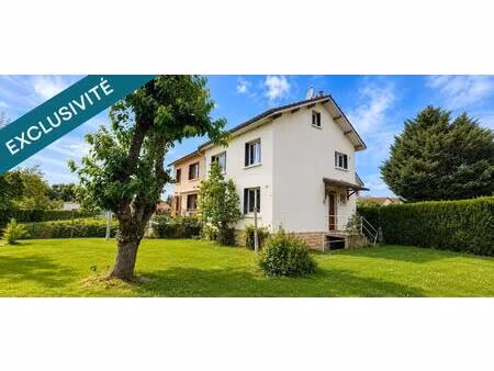 jolie maison à rafraichir
