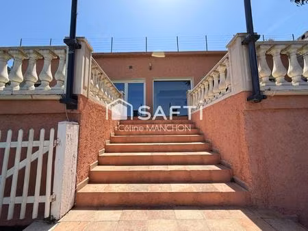 villa atypique 5 pièces de 167 m2 avec roof-top panoramique