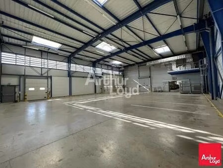 vente local d’activités bouchemaine 49080 3965m²