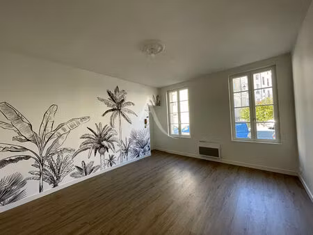 appartement fontenay le comte 2 pièce(s)