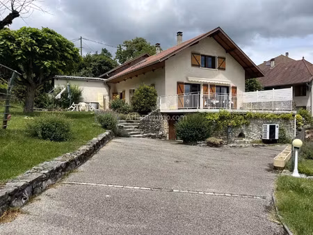 vente maison 5 pièces 140 m2 à ambléon