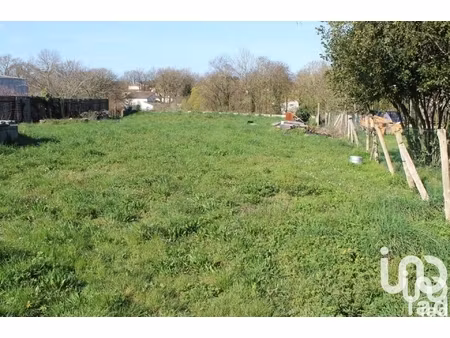 vente terrain à bâtir 1 574 m²
