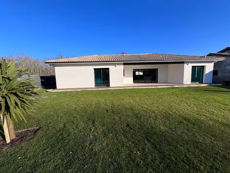 maison 5 pièces 117 m² à louer salles 33770 ? | era immobilier