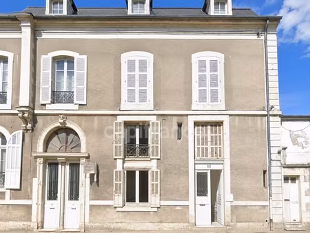 à vendre – immeuble hyper centre de nevers