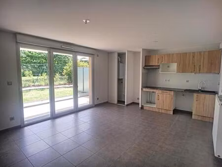 appartement t3 de 58 43 m² avec jardin