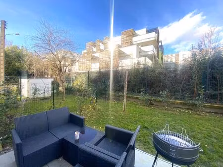 grand appartmeent t2 de 49m² avec jardin - lalande