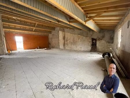 maison de village de 350m² r + 2 à restaurer