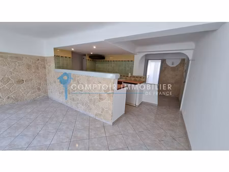 appartement 4pièce(s) 2chambre(s) 60 m² les arcs (83460)
