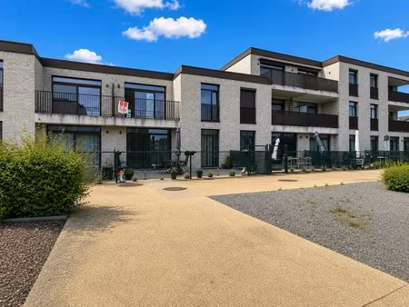 appartement te huur in kruibeke met 2 slaapkamers