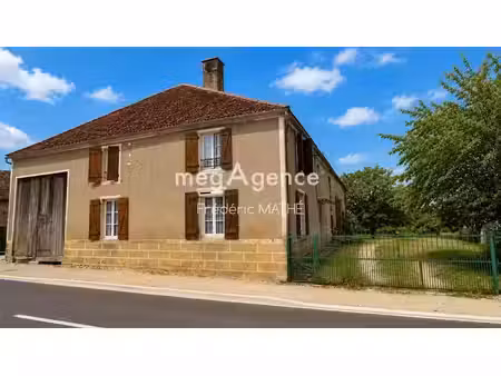 vente maison 3 pièces 108 m² à thieffrain (10140)  100 000 €