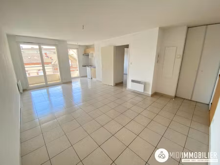 location appartement 2 pièces 43m² albi 81000
