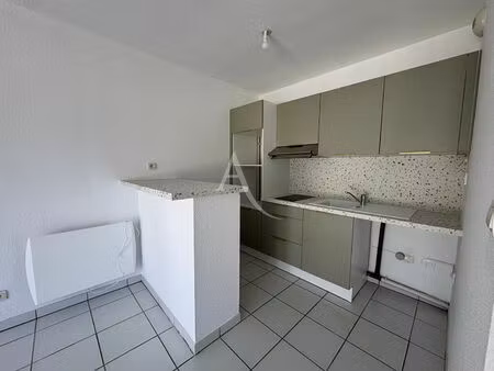 location appartement 2 pièces 41m²