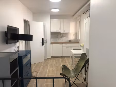 location appartement 1 pièce 18 m² à nice (06200)