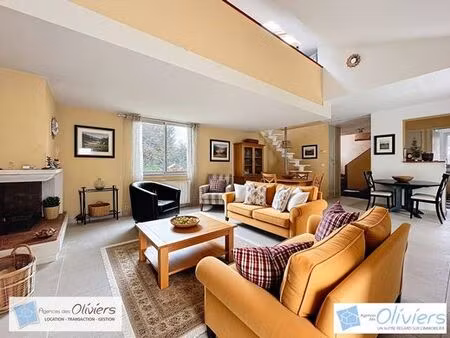 maison de luxe de 116 m2 en vente voisins-le-bretonneux  île-de-france