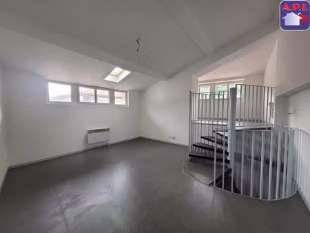 location appartement 2 pièces 53 m² à foix (09000)