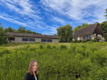 maison avec dépendance de 250 m² sur 3 266 m² de terrain
