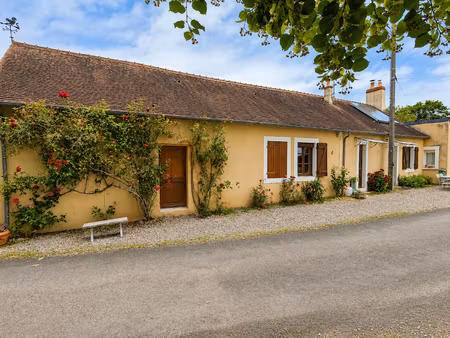 vente maison 4 pièces 91 m² à loué (72540)  165 000 €