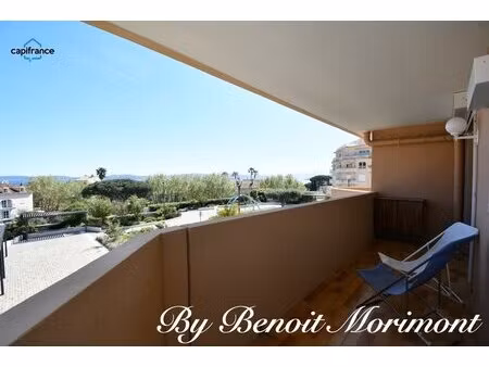 appartement 2 pièces vue mer  à vendre sainte maxime (83)