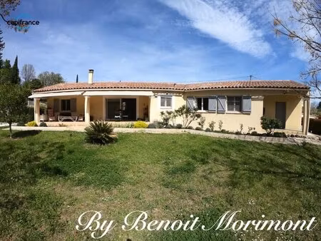 dpt var (83)  à vendre salernes maison p6 de 135 m² - terrain de 1700 m² - plain pied