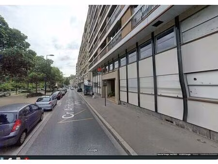 location parking caluire et cuire 69300