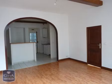 appartement à louer 2 pièces 70.71 m² - riom (63) - 612€
