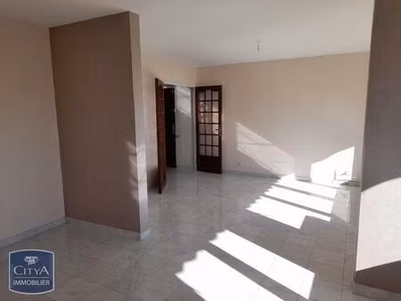 location appartement 4 pièces 82m² gleize 69400