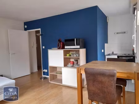 appartement à louer 1 pièce 24.85 m² - arras (62) - 580€