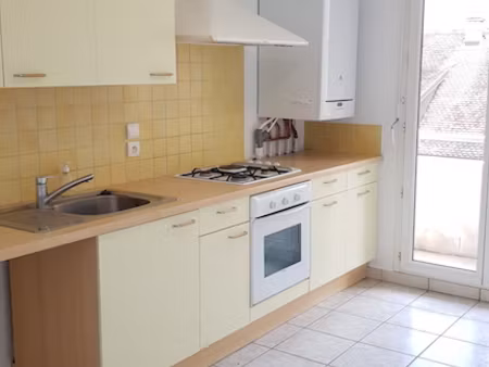 location appartement 3 pièces 68m²