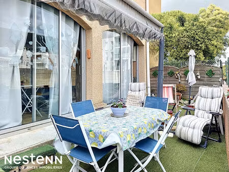 t3 en rez-de-jardin avec double extérieur  parking et cave