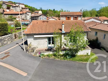 vente maison 3 pièces 56 m² à coubon (43700)  155 000 €