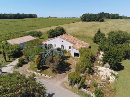vente maison 5 pièces 120 m² à naujan-et-postiac (33420)  207 000 €