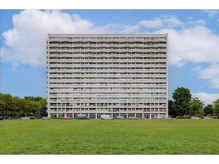 instapklaar 2 slpk appartement met autostaanplaats