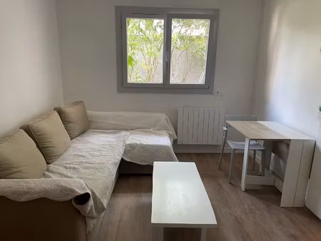 location appartement 1 pièce 21 m² à corenc (38700)