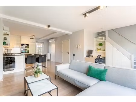 appartement met 2 slpk  terras en staanplaats