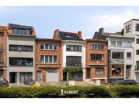luxueuze stadswoning met 3 slaapkamers op toplocatie