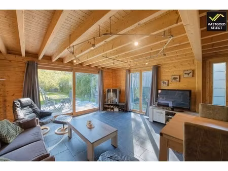 charmant vakantiehuis met sauna en zonnige tuin in het groene ursel