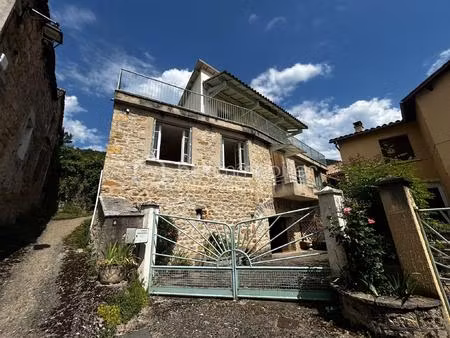 maison de 89 m² à la cresse