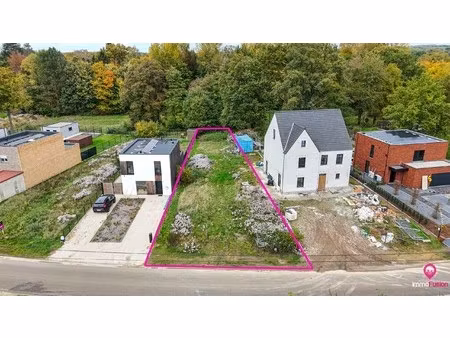 mooie bouwgrond 18.2 voor hob in bosrijke omgeving!