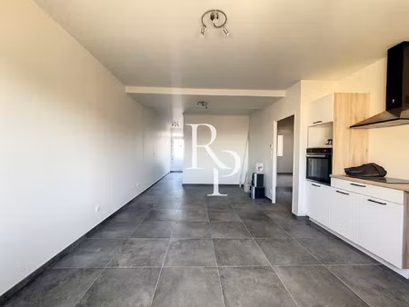 chatonnay - t4 de 78 74m2 avec grand garage