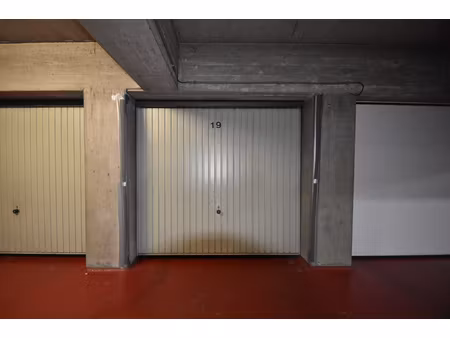 garage te koop in zwijndrecht