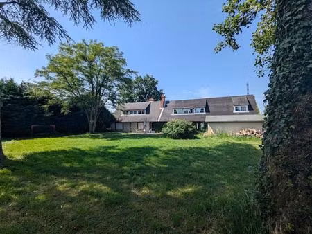 longère d'environ 185m2 rénovée avec goût sur parcelle de 1068m2
