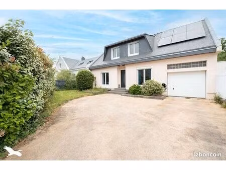 maison de ville 7 pièces 120 m²