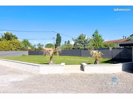 maison 6 pièces 147 m²