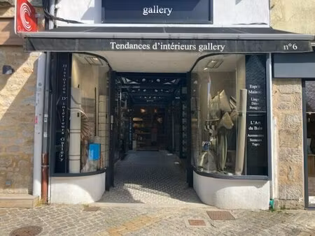 location commerce quimper 29000 100m²